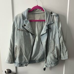 GAP distressed Jean jacket
